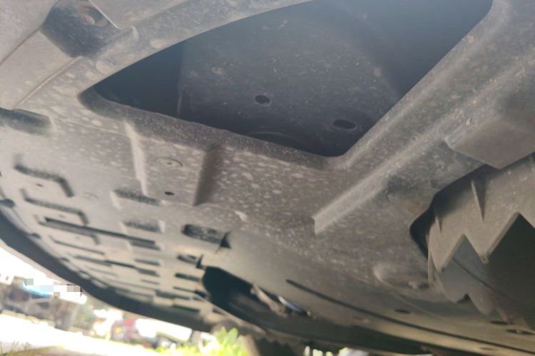Used Buick GL8 2023 ES Lu Zun Comfort Model Chassis Front Left