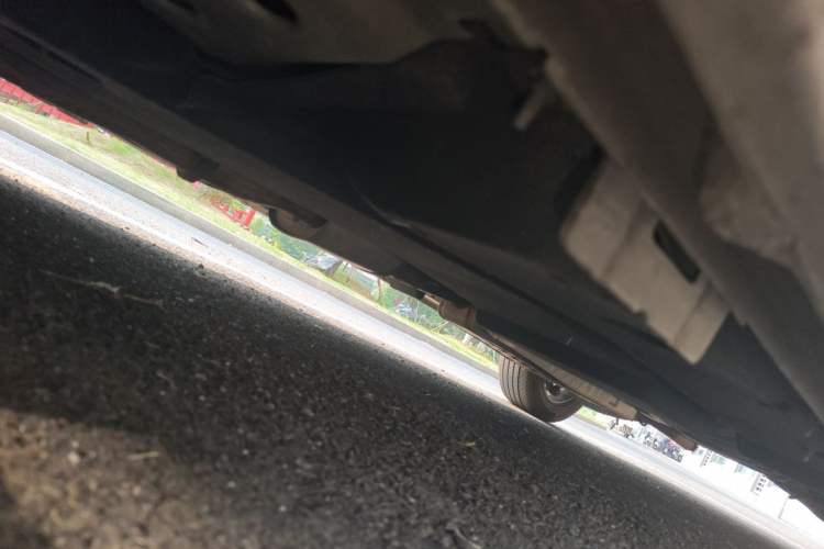 Used Buick GL8 2023 ES Lu Zun Comfort Model Chassis Front Left