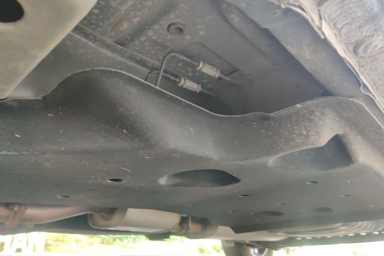Used Buick GL8 2023 Facelifted Land Cruiser Executive Luxury Version Chassis Front Left