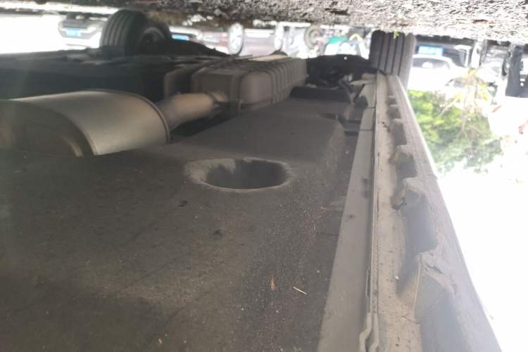 Used Buick GL8 2023 ES Lu Zun Comfort Model Chassis Front Right