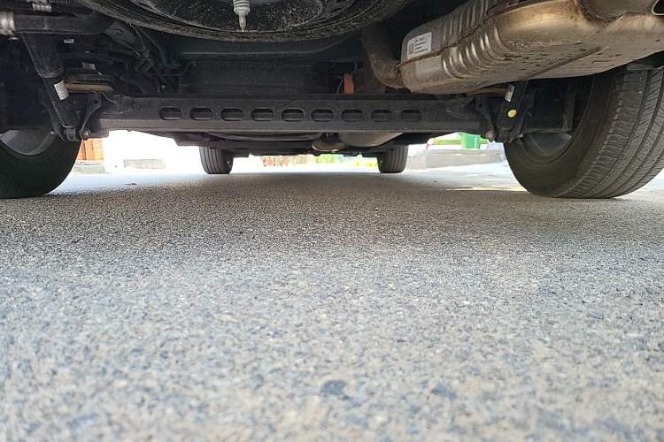 Used Buick GL8 2023 Land Executive Class Comfort Model Chassis Rear