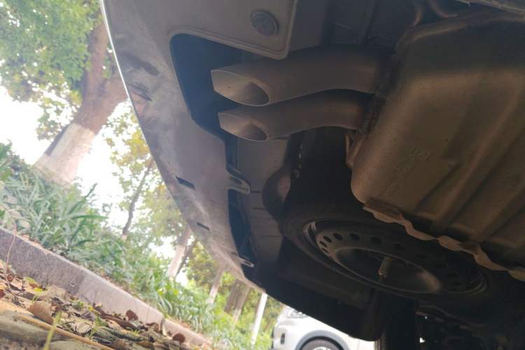 Used Buick GL8 2023 ES Lu Zun Comfort Model Chassis Rear Right