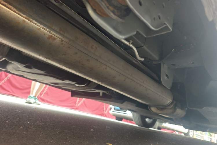 Used Buick GL8 2023 Land Business Class Smart Deluxe Model Chassis Rear Right