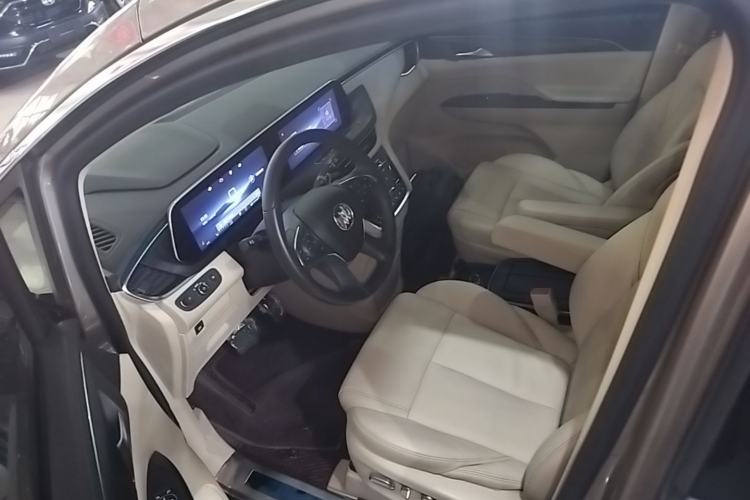 Used Buick GL8 2023 ES Lu Zun Deluxe Model Driver Seat