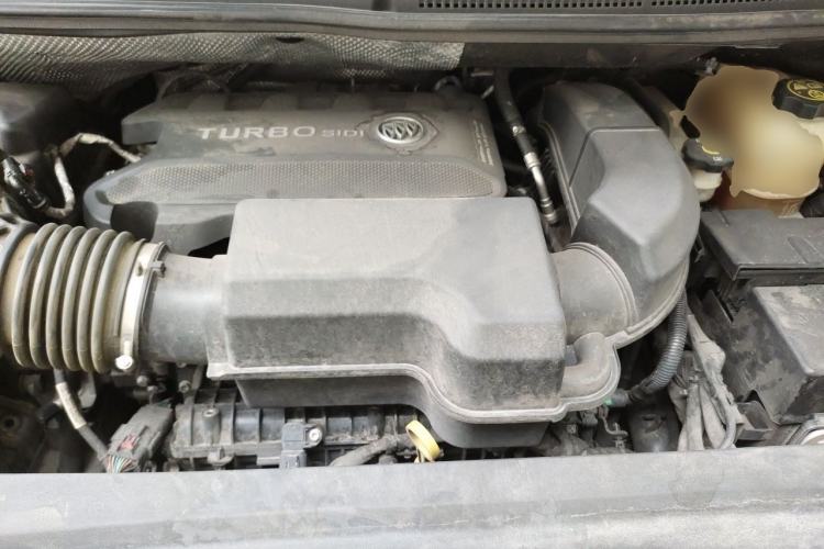 Used Buick GL8 2023 ES Lu Zun Comfort Model Engine Bay