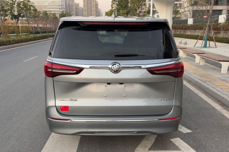 Used Buick GL8 2023 ES Lu Zun Deluxe Model Exterior 5