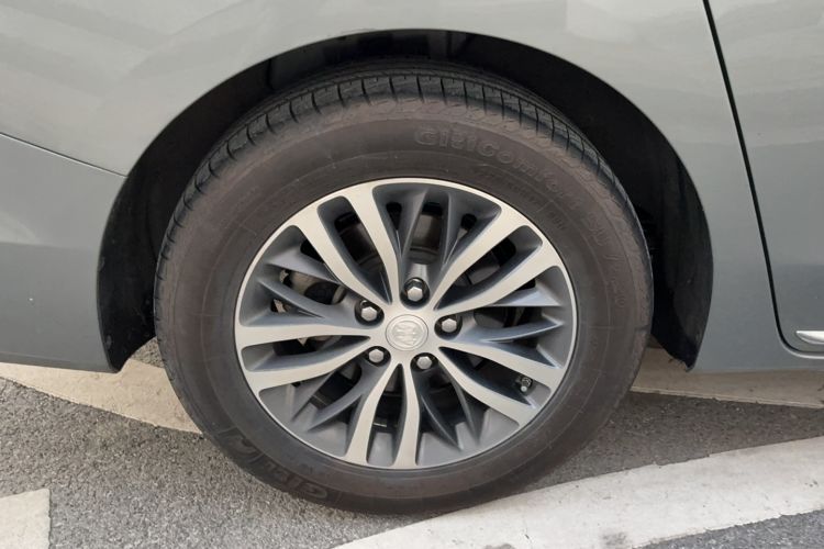 Used Buick GL8 2023 ES Lu Zun Deluxe Model Exterior 7