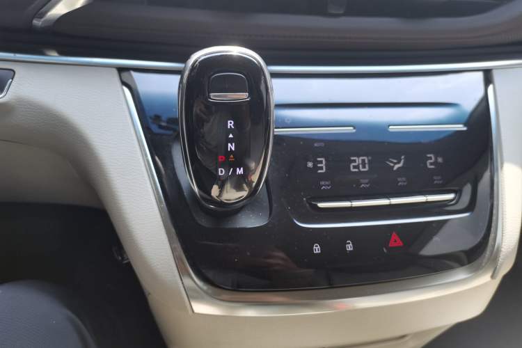 Used Buick GL8 2023 Land Executive Class Comfort Model Gear Lever