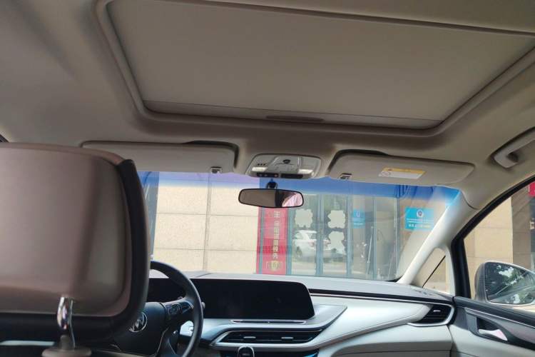 Used Buick GL8 2023 ES Lu Zun Comfort Model Headliner
