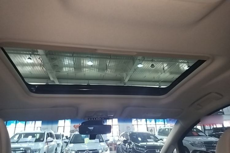 Used Buick GL8 2023 ES Lu Zun Deluxe Model Headliner