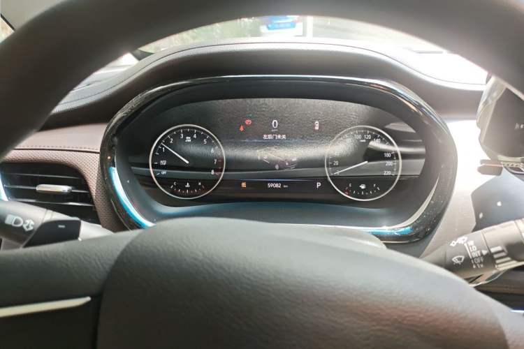 Used Buick GL8 2023 Land Executive Class Comfort Model Instrument Cluster