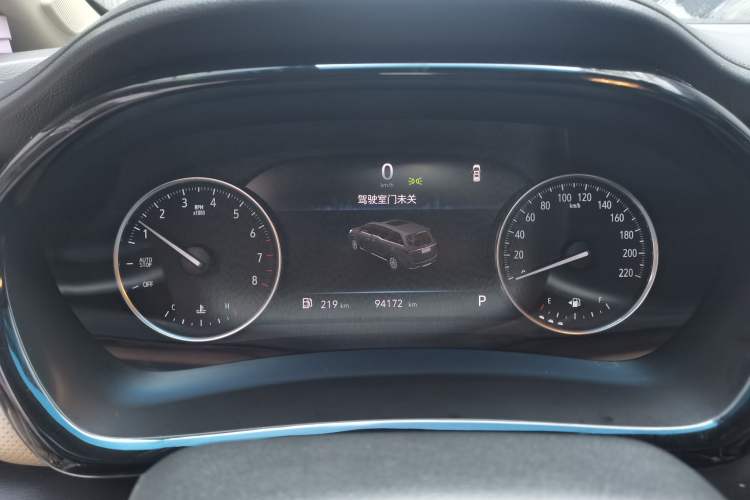 Used Buick GL8 2023 Facelifted Land Cruiser Executive Luxury Version Instrument Cluster