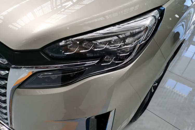 Used Buick GL8 2023 ES Lu Zun Deluxe Model Left Front Headlight