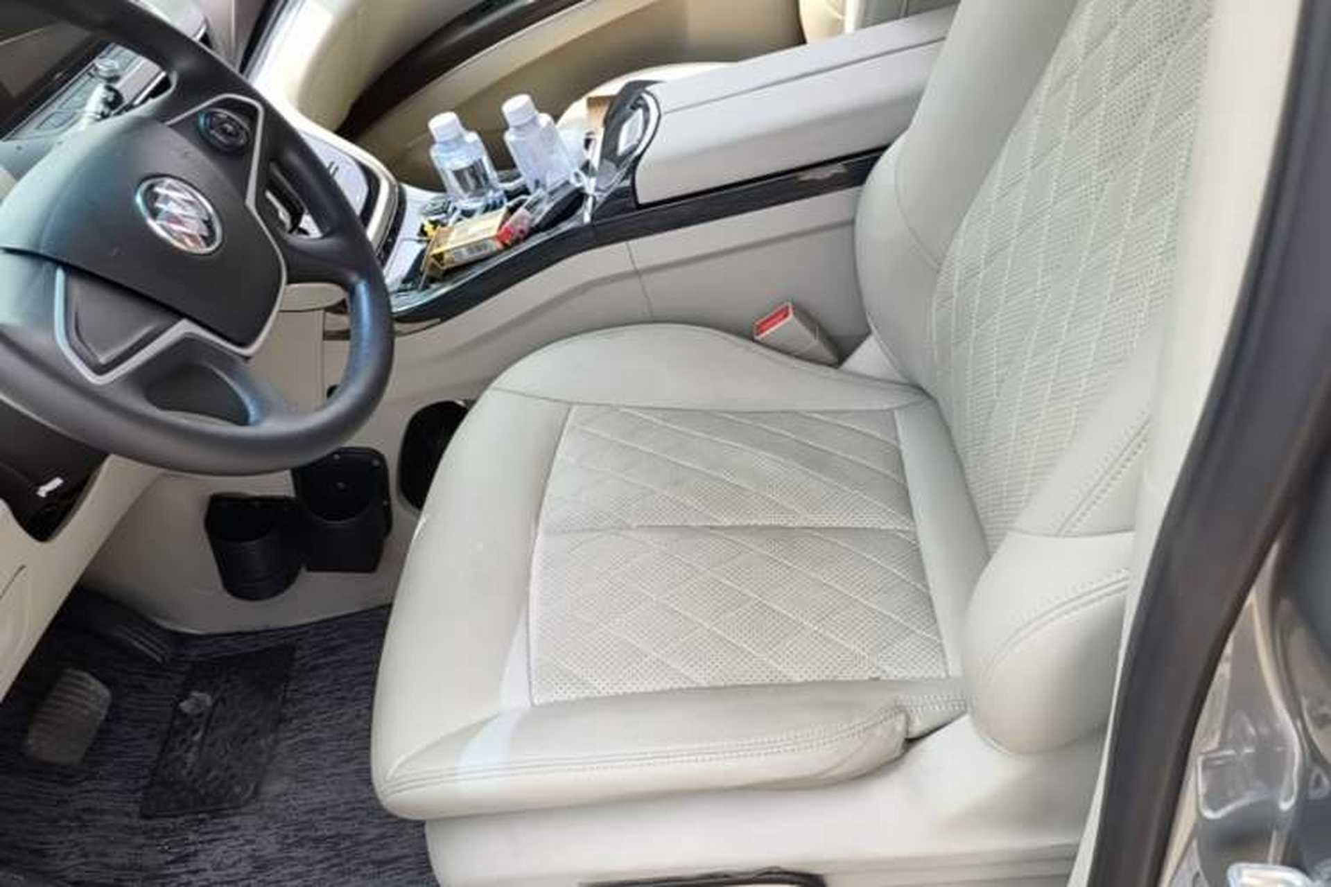 Used Buick GL8 2023 Land Executive Class Comfort Model Left Front Seat