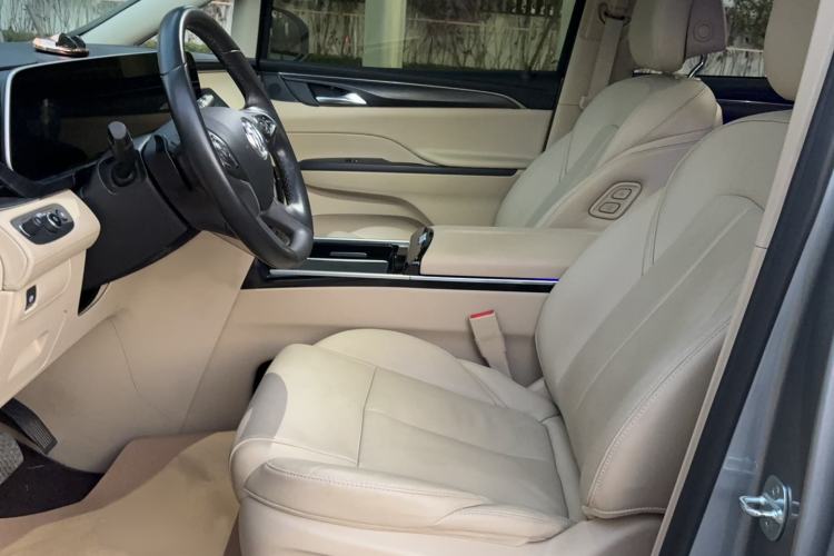 Used Buick GL8 2023 ES Lu Zun Deluxe Model Left Front Seat