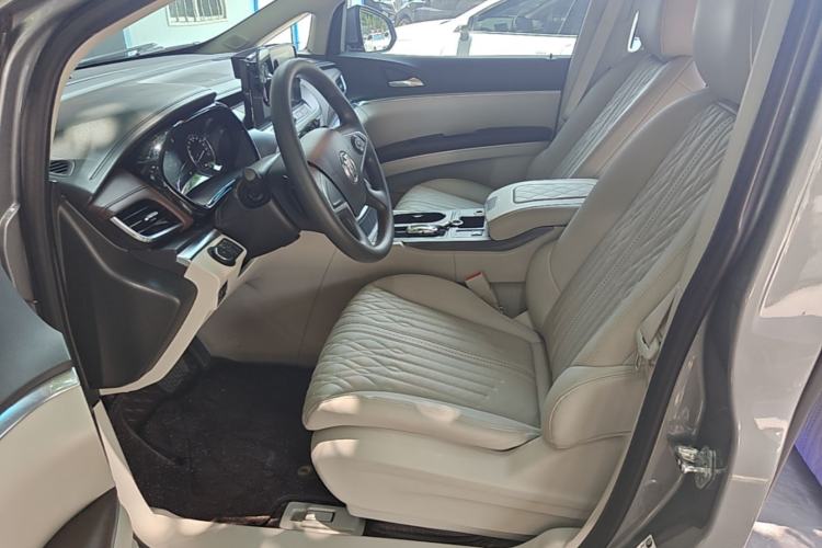 Used Buick GL8 2023 Land Executive Class Comfort Model Left Front Seat