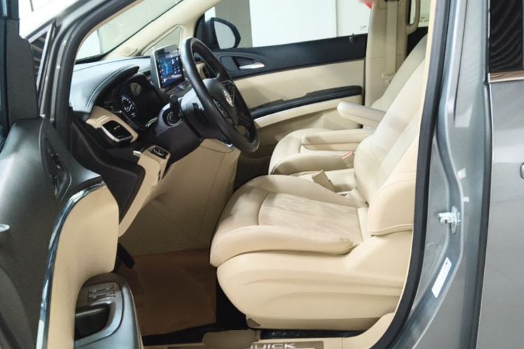 Used Buick GL8 2023 Land Executive Class Deluxe Model Left Front Seat