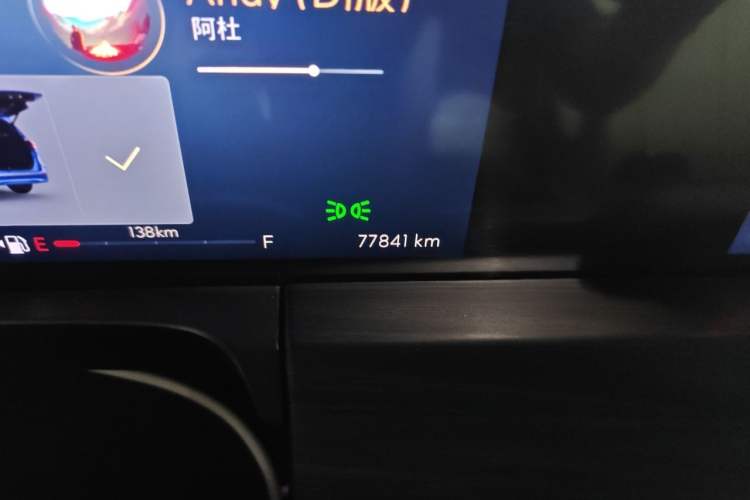 Used Buick GL8 2023 ES Lu Zun Deluxe Model Odometer Close Up