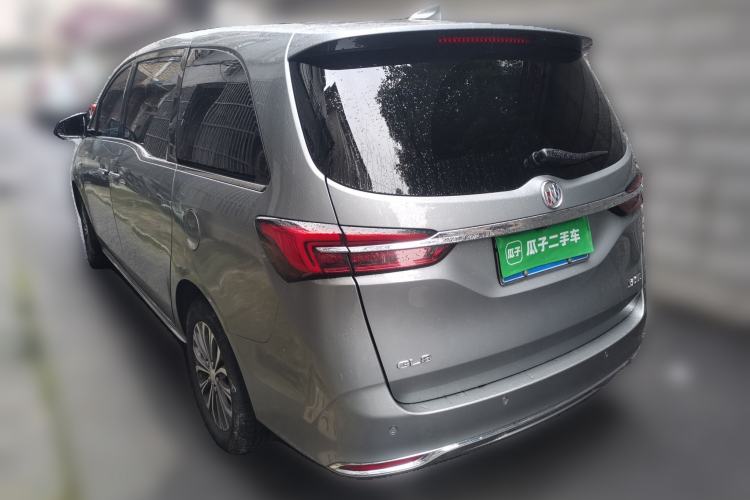 Used Buick GL8 2023 Facelifted Land Cruiser Executive Luxury Version Rear Left 45 Deg