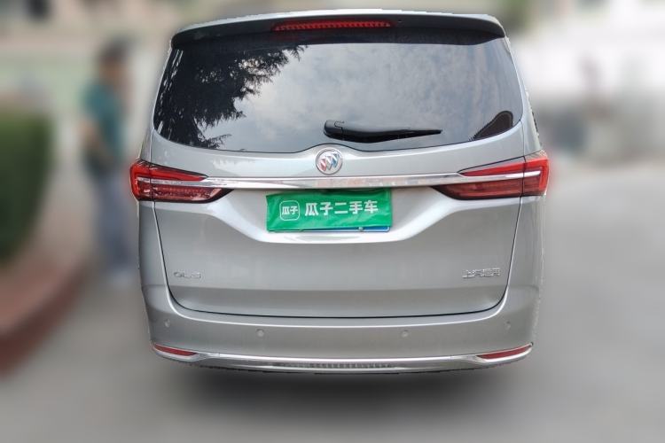 Used Buick GL8 2023 Facelifted Land Cruiser Executive Luxury Version Rear