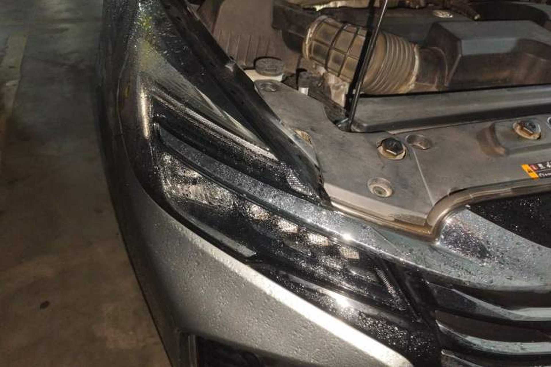 Used Buick GL8 2023 Facelifted Land Cruiser Executive Luxury Version Right Front Headlight