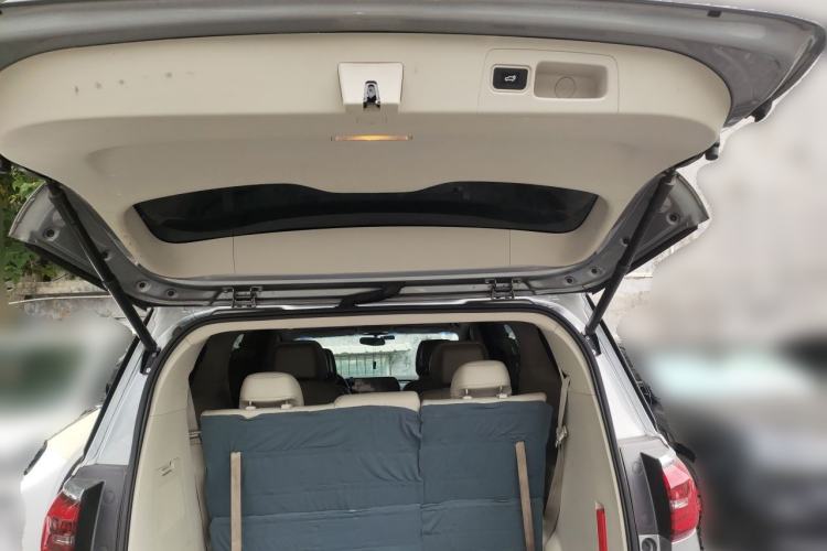 Used Buick GL8 2023 ES Lu Zun Comfort Model Trunk
