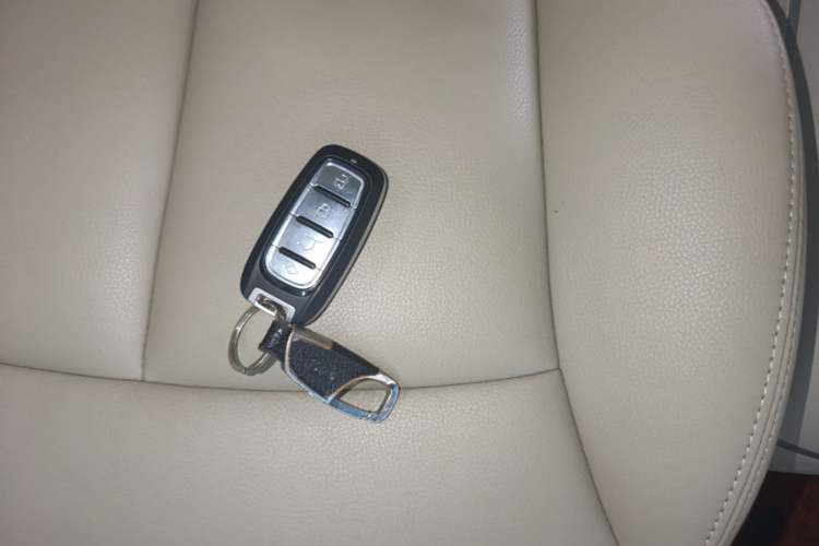 Used Buick GL8 2023 Land Executive Class Comfort Model Vehicle Key