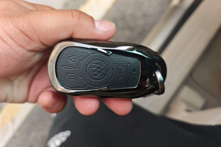Used Buick GL8 2023 ES Lu Zun Comfort Model Vehicle Key
