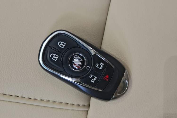 Used Buick GL8 2023 ES Lu Zun Deluxe Model Vehicle Key
