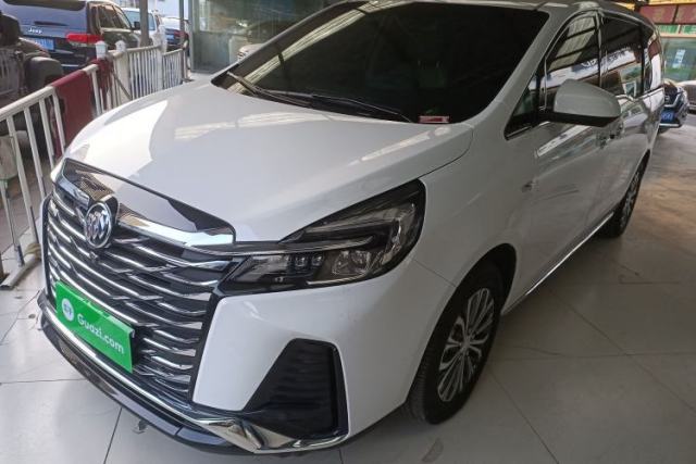 Used Buick GL8 2023 Facelifted Land Cruiser Executive Luxury Version