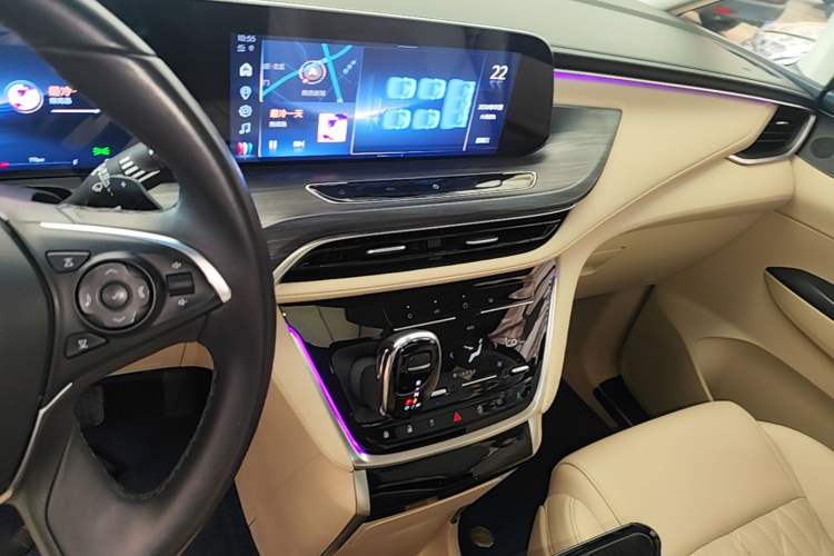Used Buick GL8 2023 ES Lu Zun Luxury Edition and Yue Version Audio And AC Panel
