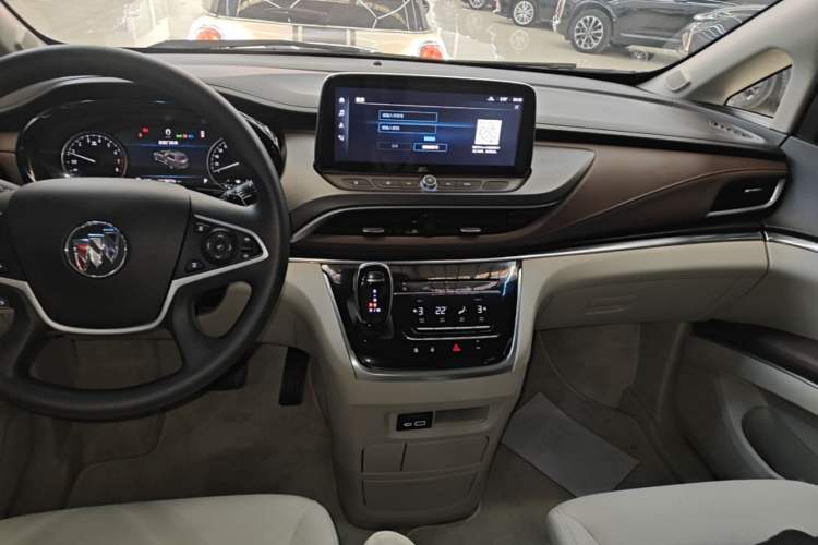 Used Buick GL8 2023 Land Executive Class Smart Enjoyment Model Audio And AC Panel