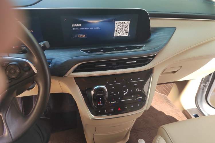 Used Buick GL8 2023 ES Lu Zun Luxury Model Audio And AC Panel