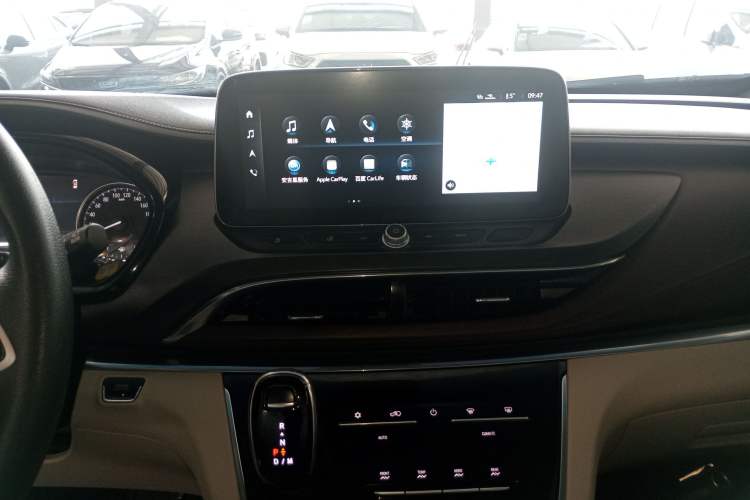 Used Buick GL8 2023 Land Executive Class Smart Enjoyment Model Audio And AC Panel