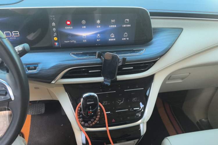 Used Buick GL8 2023 ES Lu Zun Luxury Model Audio And AC Panel