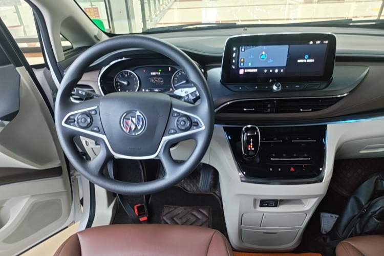 Used Buick GL8 2023 Land Executive Class Smart Enjoyment Model Audio And AC Panel
