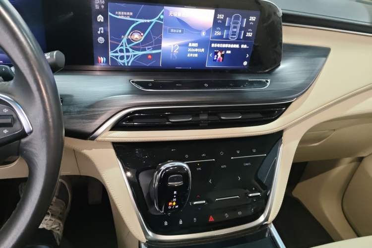 Used Buick GL8 2023 ES Lu Zun Deluxe Model Audio And AC Panel