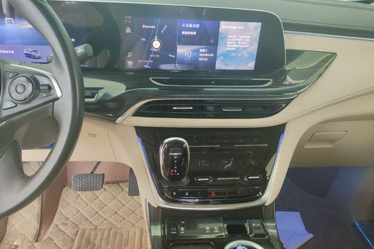 Used Buick GL8 2023 ES Lu Zun Deluxe Model Audio And AC Panel