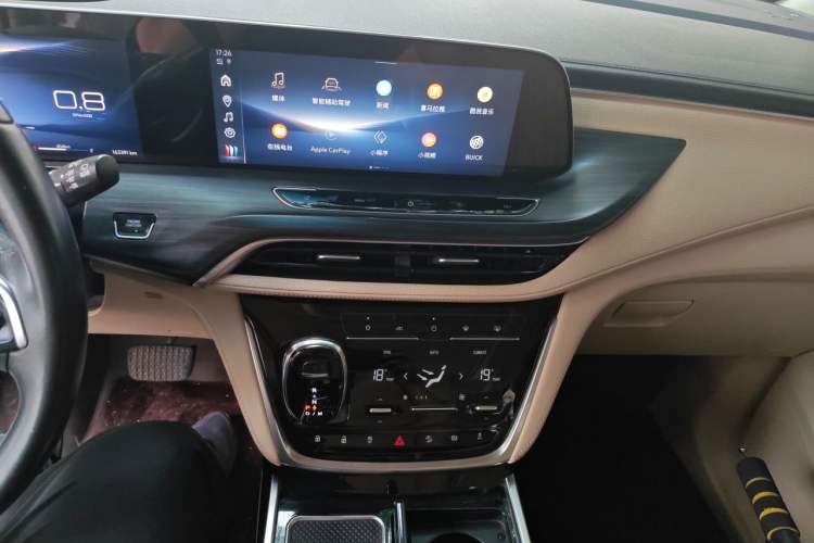Used Buick GL8 2023 ES Lu Zun Luxury Model Audio And AC Panel