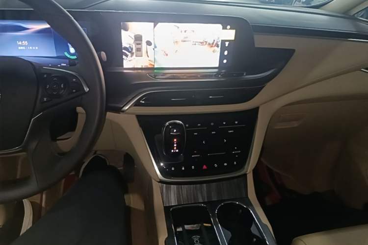 Used Buick GL8 2023 ES Lu Zun Deluxe Model Audio And AC Panel