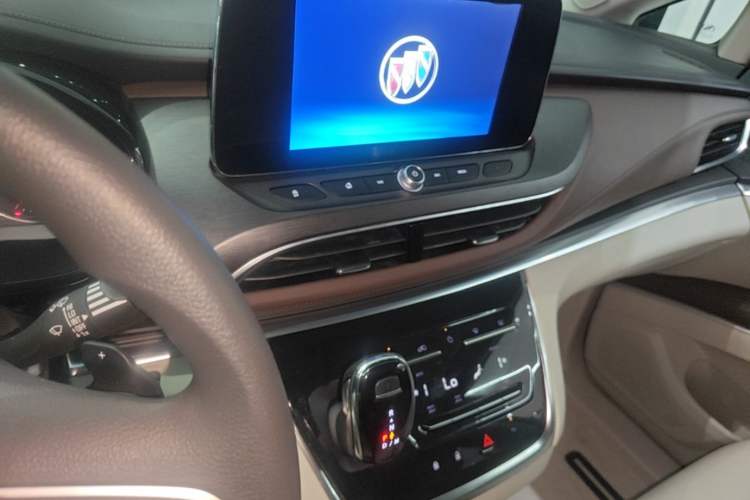 Used Buick GL8 2023 Land Executive Class Comfort Model Audio And AC Panel