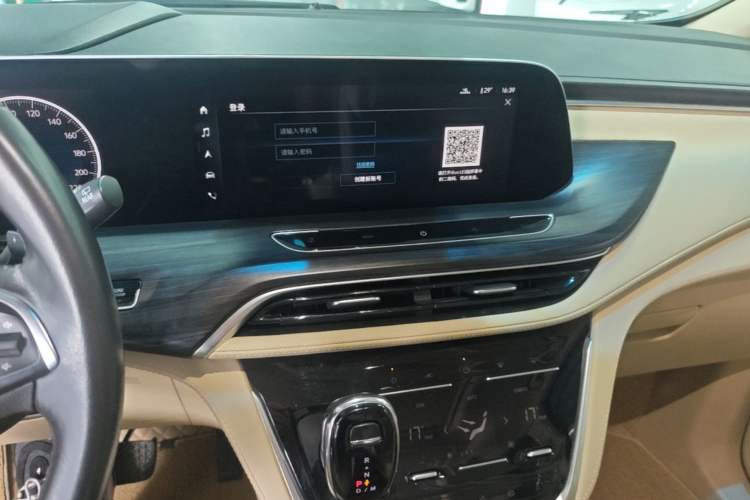 Used Buick GL8 2023 ES Lu Zun Luxury Model Audio And AC Panel