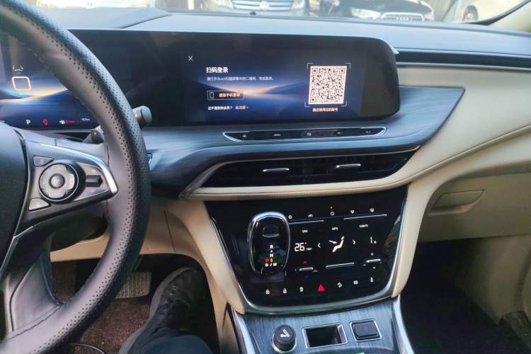 Used Buick GL8 2023 ES Lu Zun Deluxe Model Audio And AC Panel