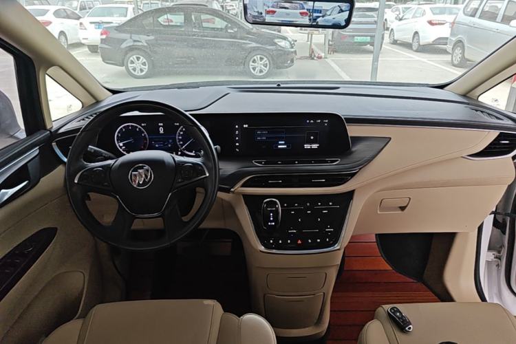 Used Buick GL8 2023 ES Lu Zun Deluxe Model Center Console