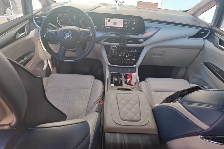 Used Buick GL8 2023 ES Lu Zun Comfort Model Center Console