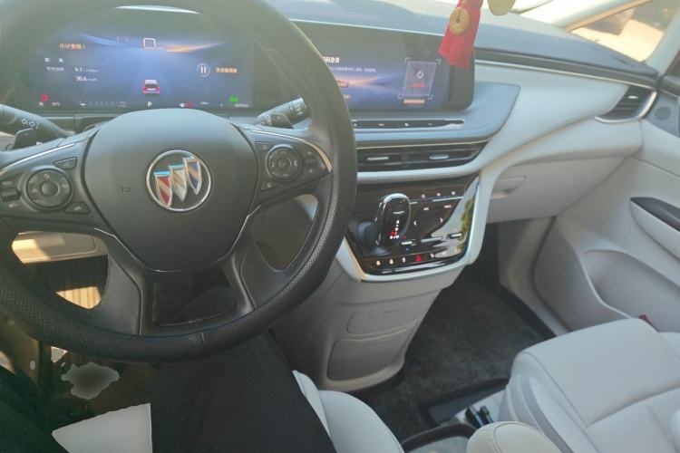 Used Buick GL8 2023 ES Lu Zun Deluxe and Yue Edition Center Console
