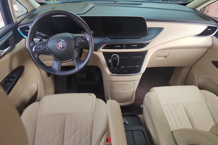 Used Buick GL8 2023 ES Lu Zun Luxury Model Center Console