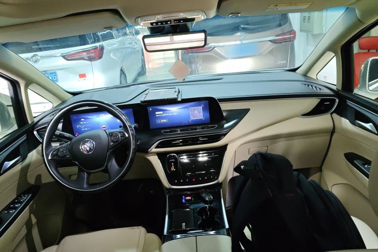 Used Buick GL8 2023 ES Lu Zun Deluxe Model Center Console