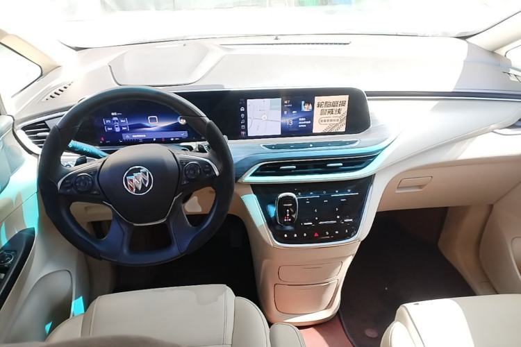 Used Buick GL8 2023 ES Lu Zun Luxury Model Center Console