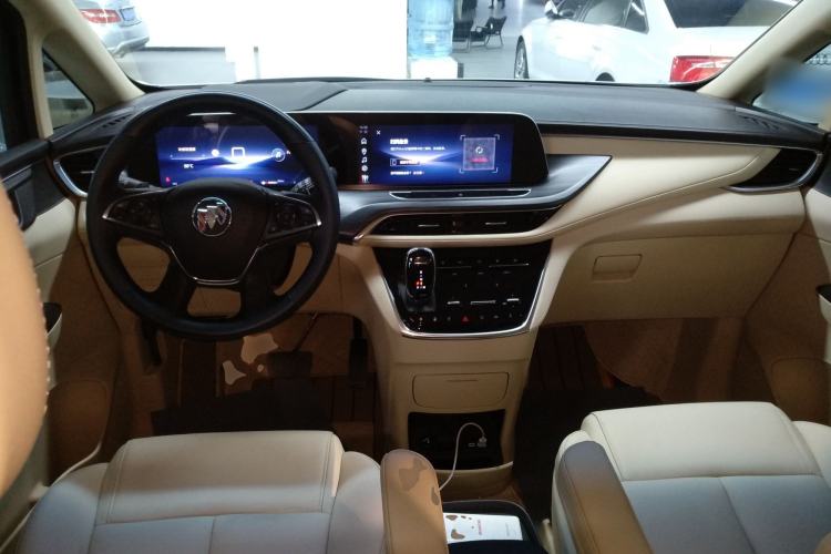 Used Buick GL8 2023 ES Lu Zun Deluxe Model Center Console